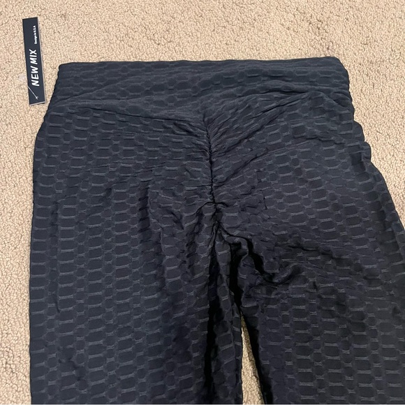 TikTok legging and jacket set- 2x / 3x - Picture 6 of 8